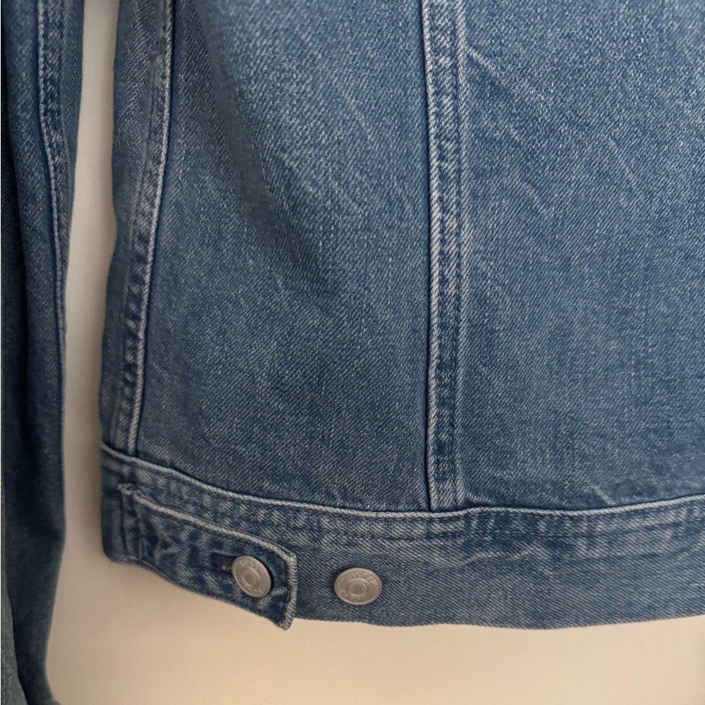 🔴NEW🔴 J. Crew Women’s Jean Jacket, Size S - Picture 6 of 6